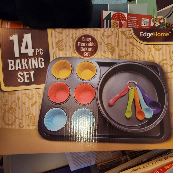 EdgeHome NIB 14-Piece Easy Reusable Baking Set - Picture 1 of 12